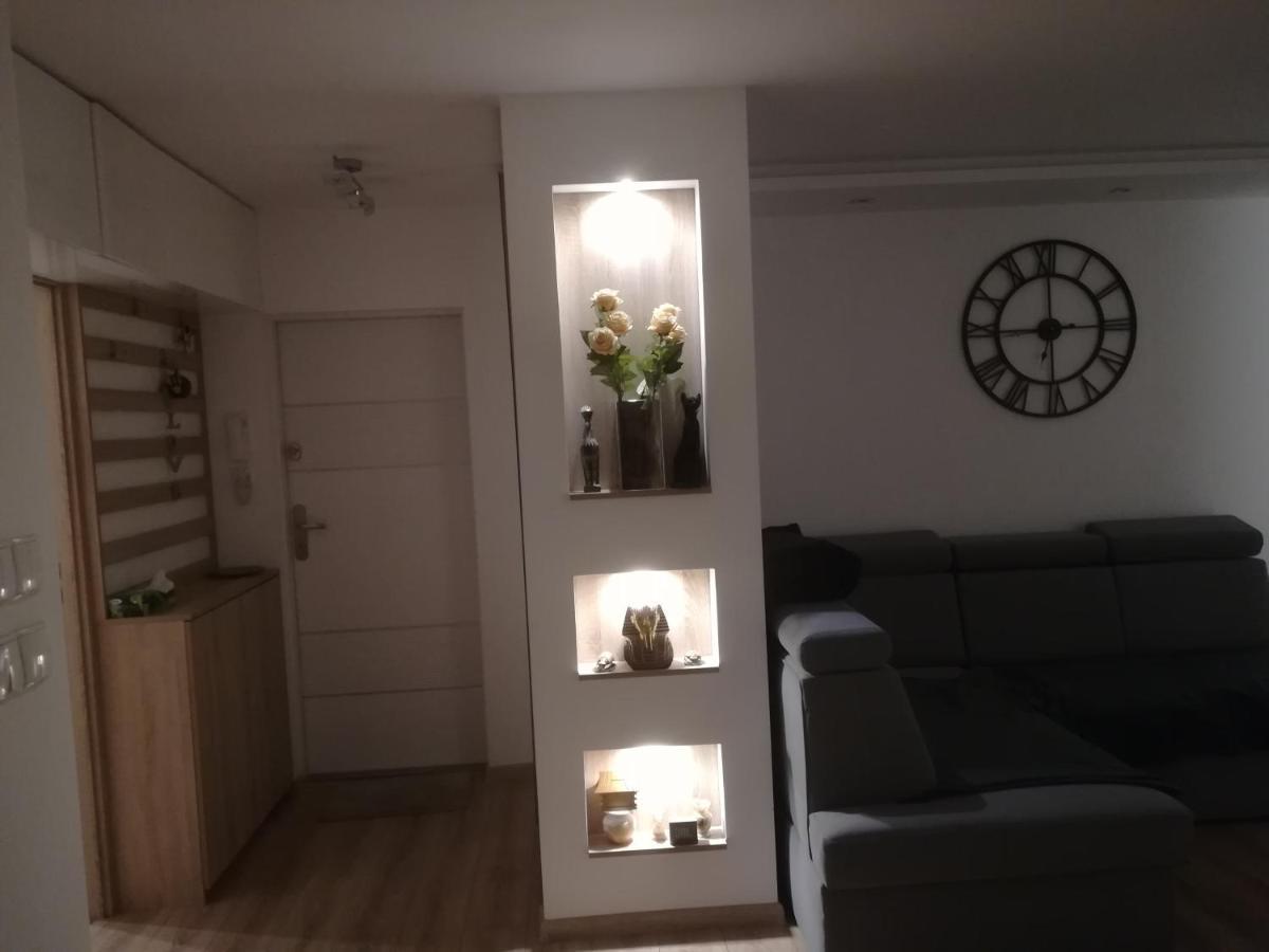 Betty - Modern Apartament - Olivia Business Center, University Гданск Екстериор снимка